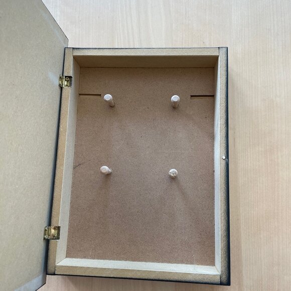 Wooden Key Cabinet - Artisan Made - Picture 2 of 7